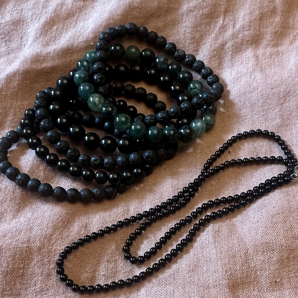 Black and Green Stone Beaded Bracelet & Necklace Set
